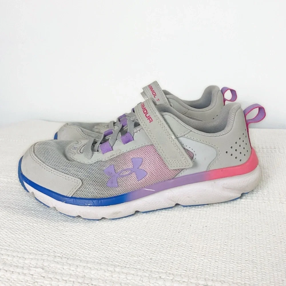 UNDER ARMOUR Assert Sneakers Halo Grey White Little Kid size 3